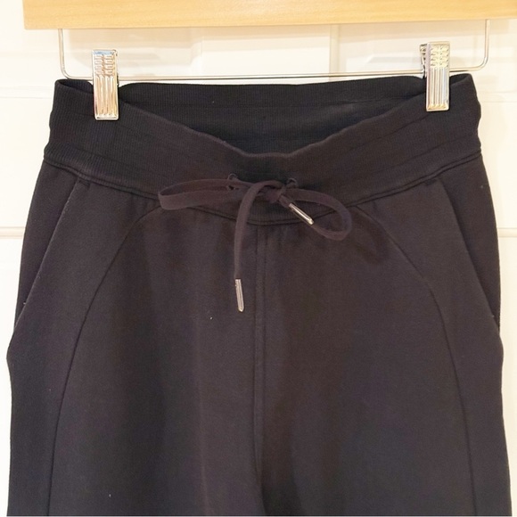 Lululemon Scuba High-Rise Jogger 2 Fleece 28" - Picture 3 of 11